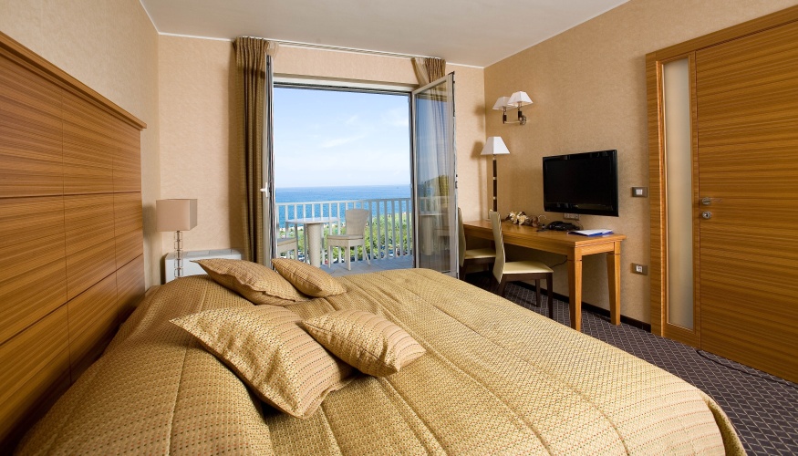 Отель Мирта 4*