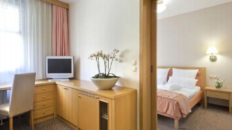 Best Western Plus Piramida 4*