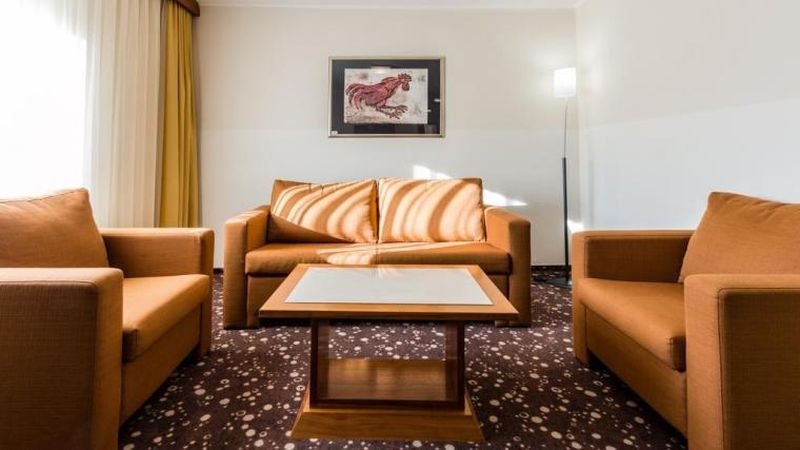 Best Western Plus Piramida 4*