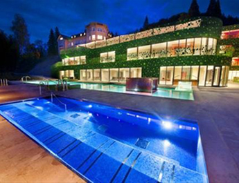 Римский Двор 4*