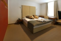 Здравлишкин Двор 4*